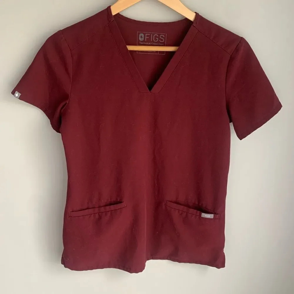 Figs Casma™ Three-Pocket Scrub Top - Picture 3 of 6